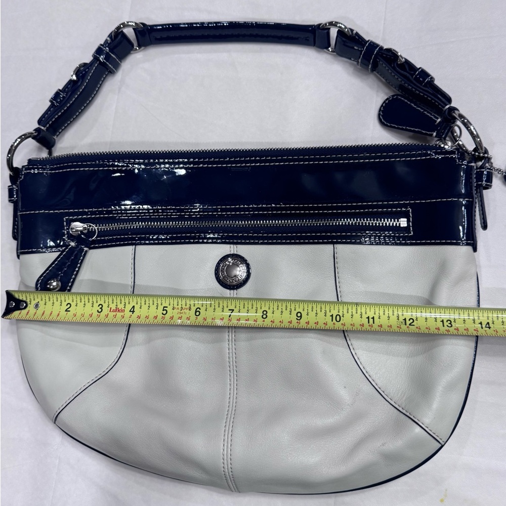 COACH | Vintage | 14886 | Laura Hobo Handbag | rare- discontinued - Picture 8 of 10